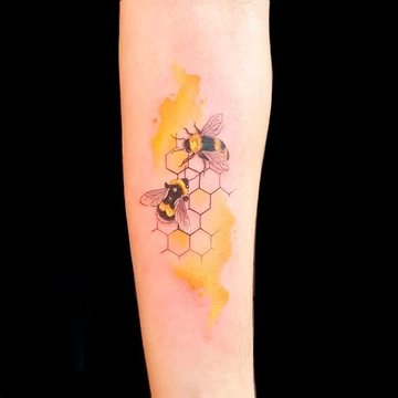Bičių tatuiruočių