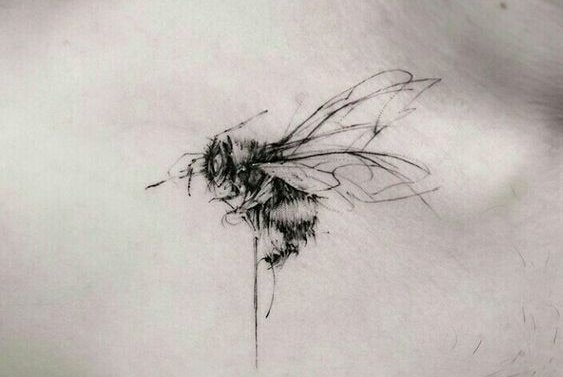 bee tattoo