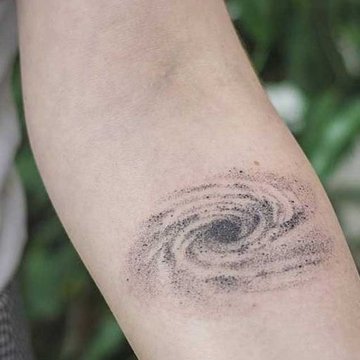 dotwork tattoo