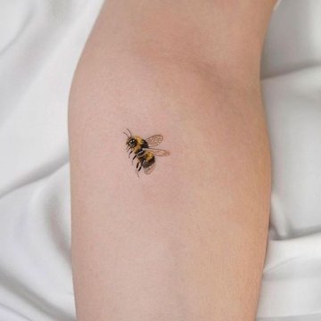 Bičių tatuiruočių