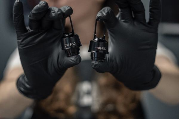 lazerio įranga tatuiruočių ir permanentinio makiažo šviesinimui