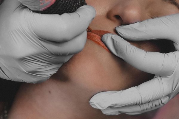 Permanent makeup training in Vilnius