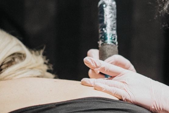 Tatuiruočių šviesinimo mokymai su mentoriaus priežiūra