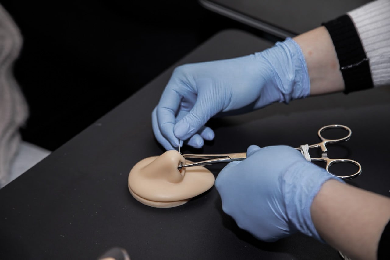 Piercing training in Siauliai