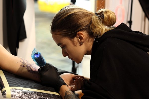 Tattoo training in Lithuania