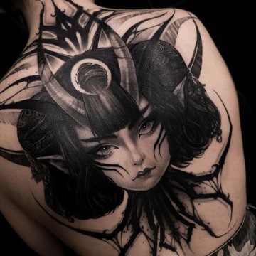 Tatuiruotės ant nugaros