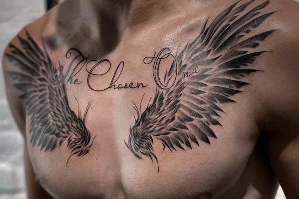 Vyriškos krūtinės tatuiruotės