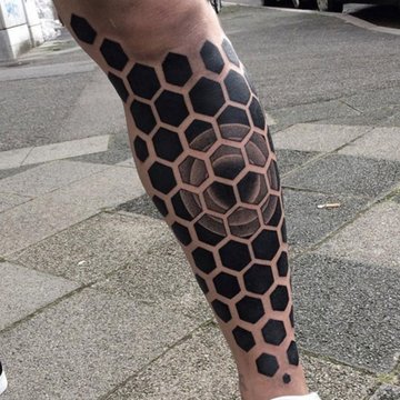 Vyriškos tatuiruotės ant kojų