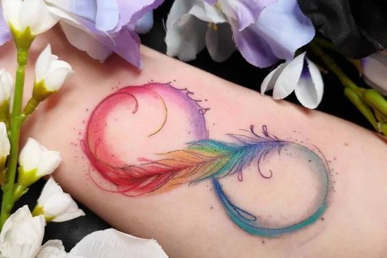 Tatuiruotė su begalybės