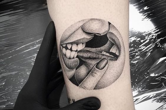 tatuiruotė iš taškų