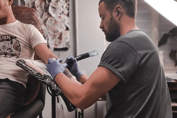 Tatuiruočių mokymai Šiauliuose