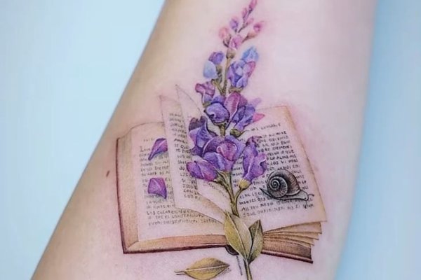 microrealism tattoo