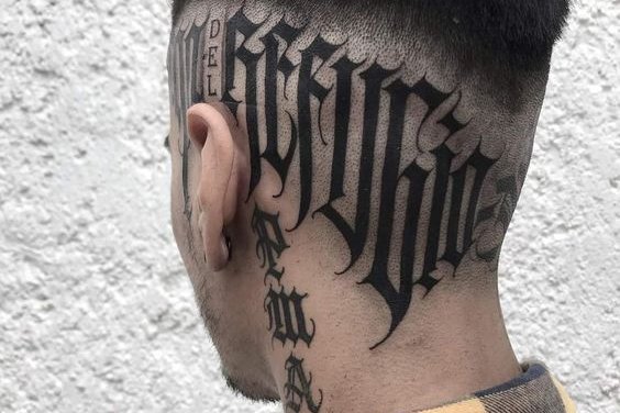 Tatuiruočių šriftai internetu