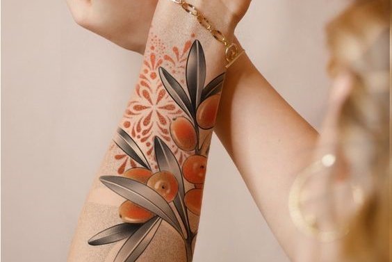 Moteriškų tatuiruočių